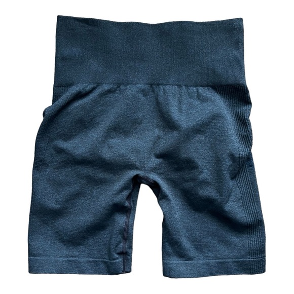 Scrunch Seamless Bike Short, High Waisted Butt Lifting, Luna by Lucy- Small size - Picture 5 of 9